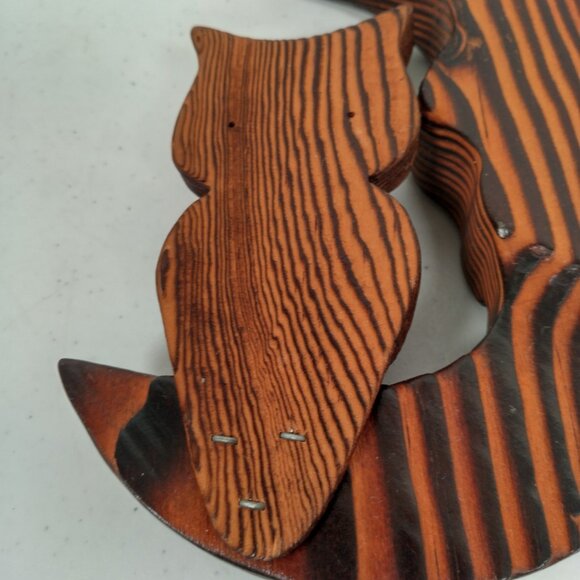 Anthropomorphic Crescent Moon And Owl Wall Hanging Carved Wood Wooden Vintage - Picture 12 of 12